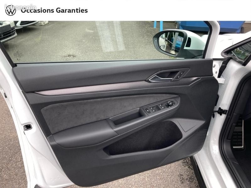 Volkswagen Golf 1.5 eTSI EVO2 150ch R-Line Edition DSG7 (image 20)