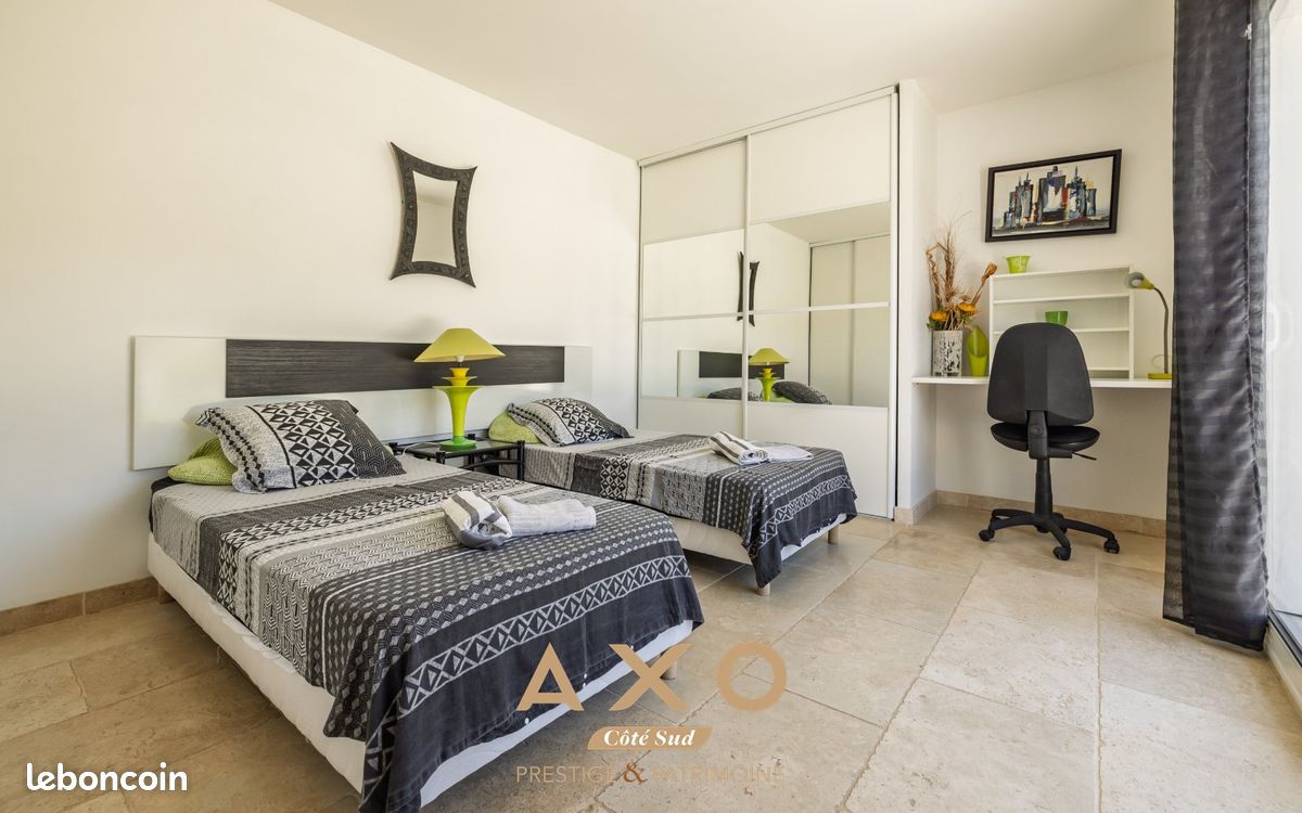 Maison 8 pièces 220 m² (image 15)