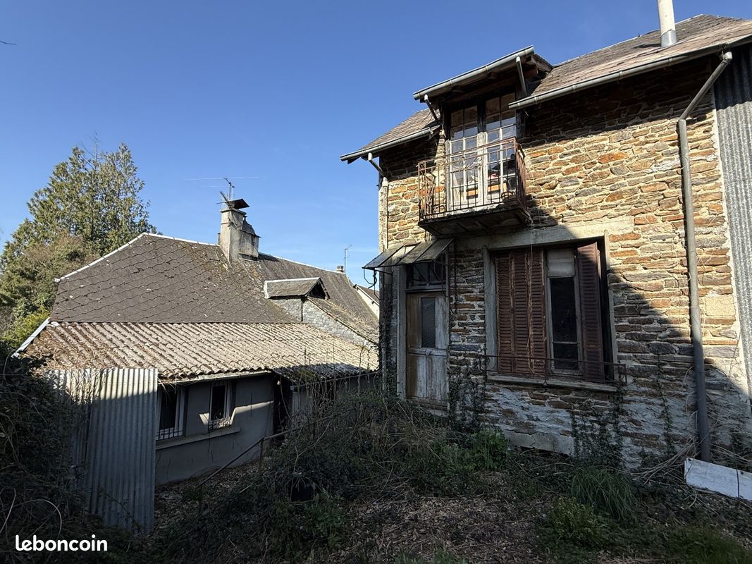 Maison 3 pièces 57 m² · à Uzerche · 57 m² · 33 000 €