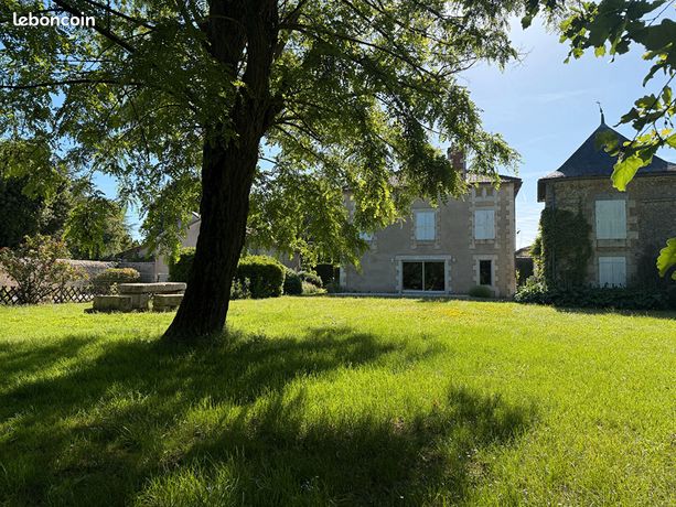 Propriété 10 pièces 338 m²