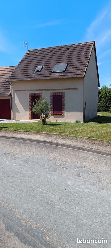 Maison 5 pièces 65 m² · à Aubigny-sur-Nère · 65 m² · 660 €/mois