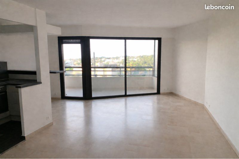 Appartement 2 pièces 49 m² · à Le Cannet · 49 m² · 240 000 €