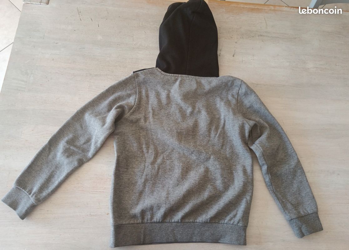 Gilet zippé à capuche garçon 8 ans C&A - Vêtements