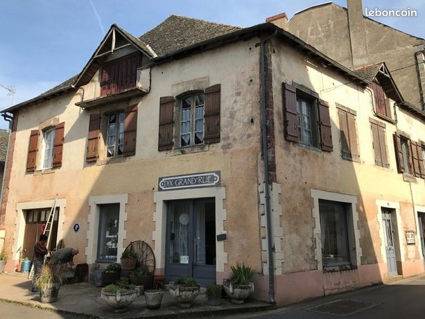 Maison de village 9 pièces 155 m²