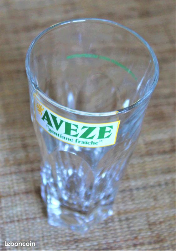 Rare 12 verres anciens AVEZE gentiane faîche ou auvergne gentiane (image 5)