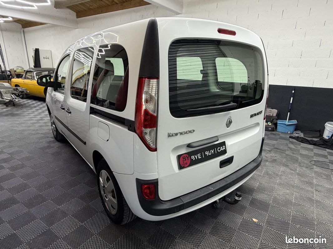 RENAULT KANGOO 1.5 Blue dCi 80 II COMBI Trend PHASE 2 (image 16)
