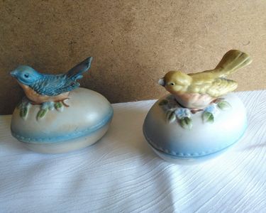 Lot De 2 Boîtes à Bijoux En Forme D'œufs - Ravissantes Et Décoratives - Neuf Jamais Utilisé (sans Emballage)