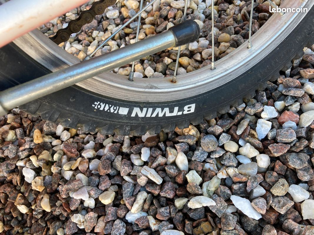 Vélo enfant (image 2)