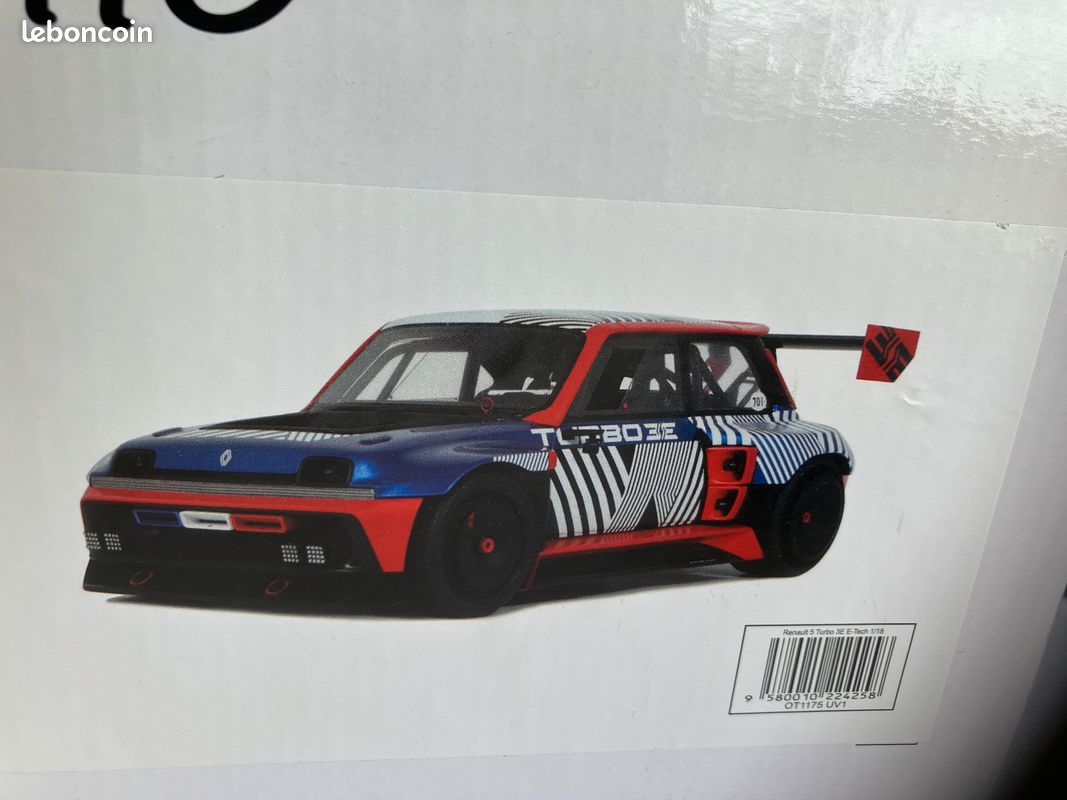 Voiture miniature Renault 5 TL 1/18 à LEDs - Solido