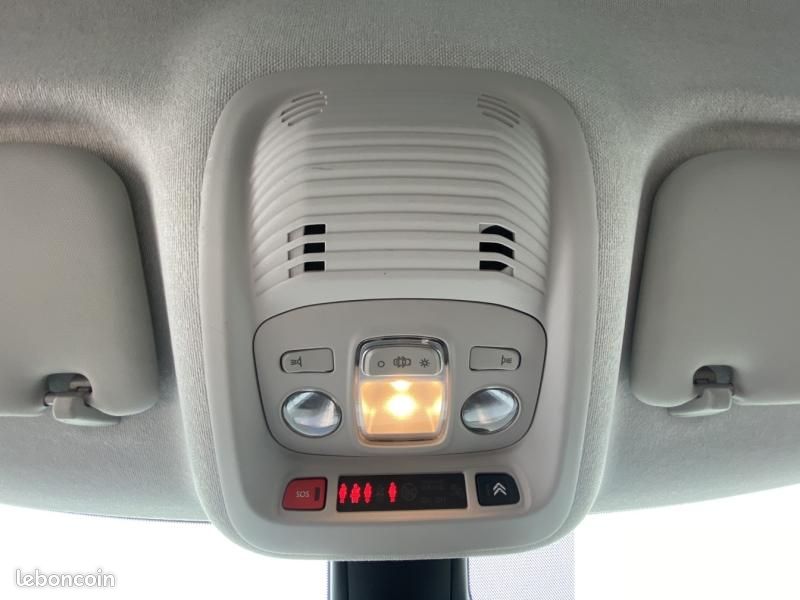 Citroen C3 Aircross PureTech 130ch S&S Shine Pack EAT6 (image 21)