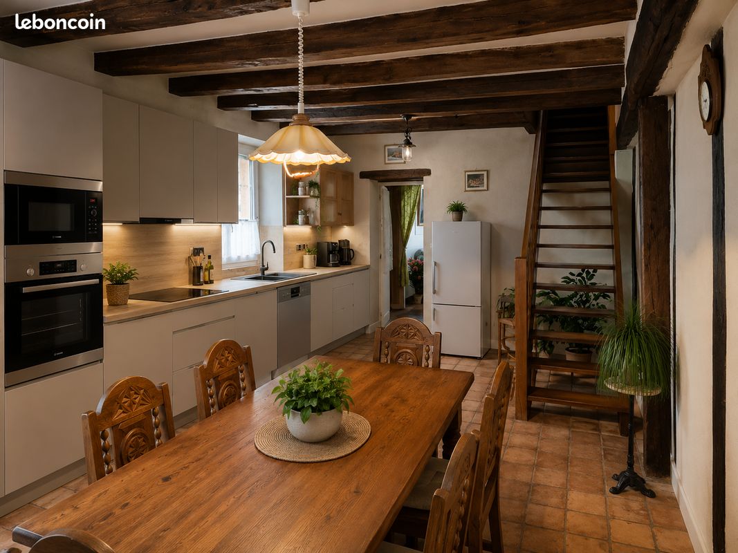 Maison 5 pièces 92 m² · à Descartes · 92 m² · 86 000 €
