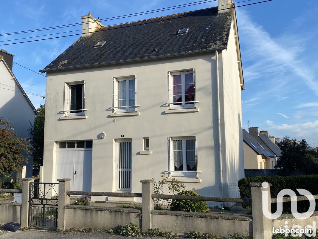 Maison 6 pièces 88 m² · à Pleyben · 88 m² · 130 000 €
