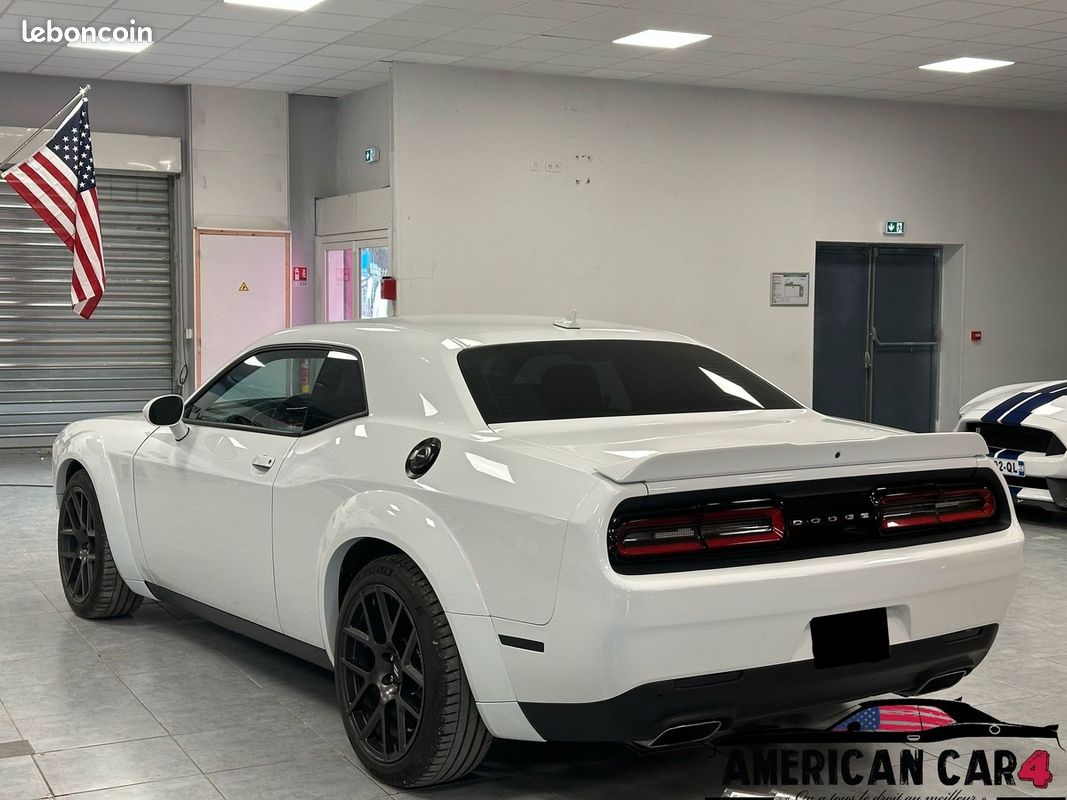Dodge Challenger 5.7 V8 R/T+ Widebody - 370ch - seulement 33 000km (image 5)