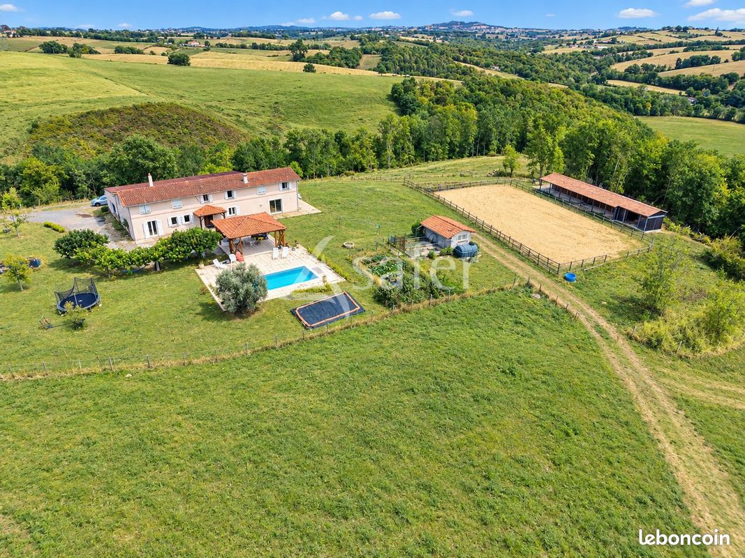Maison 320 m² · à Albi · 320 m² · 567 226 €