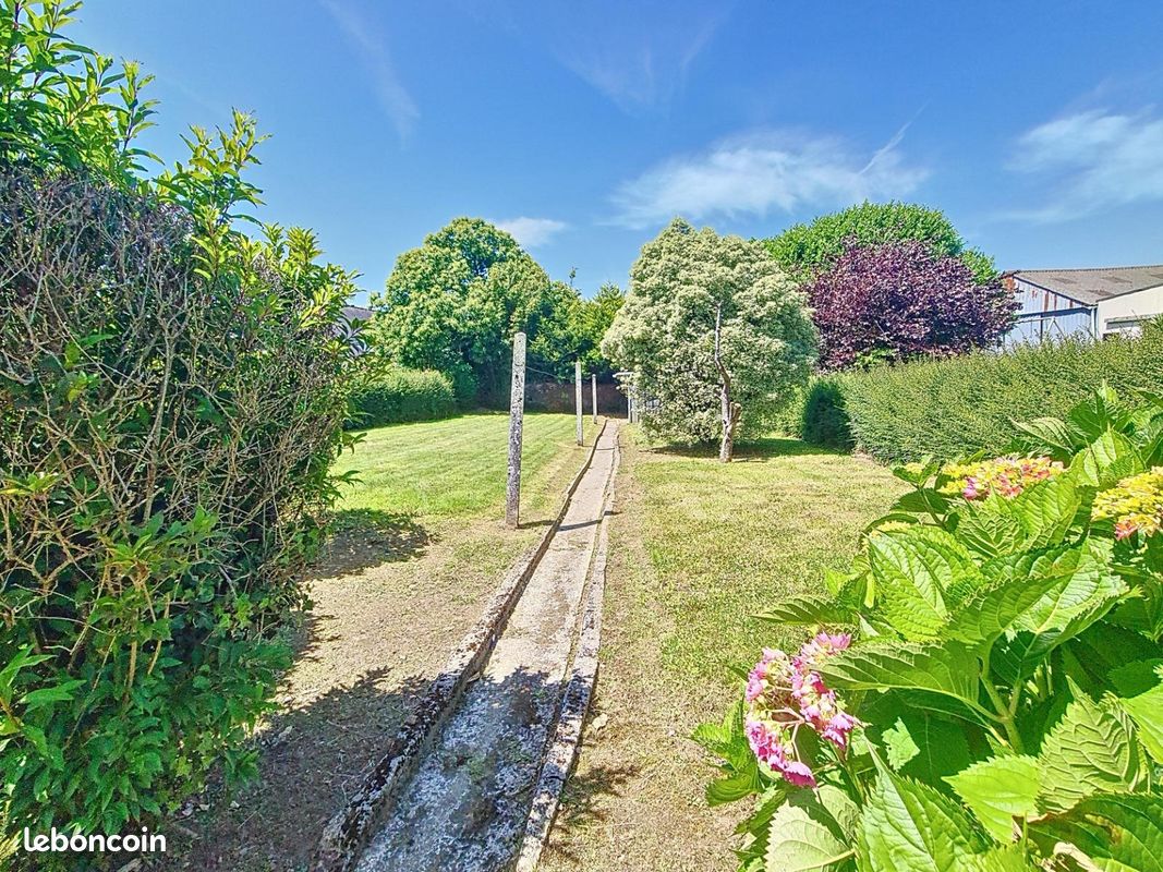 Maison 4 pièces 71 m² · à Saint-Sauveur · 71 m² · 85 000 €