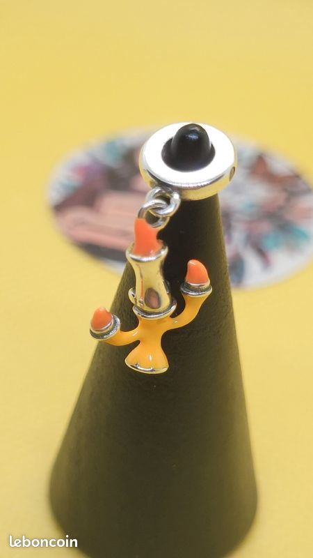 Charm chandelier (image 4)