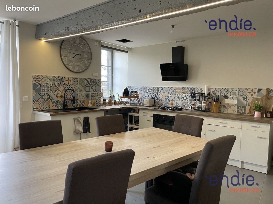 Maison 4 pièces 106 m² · à Moncontour · 106 m² · 138 000 €