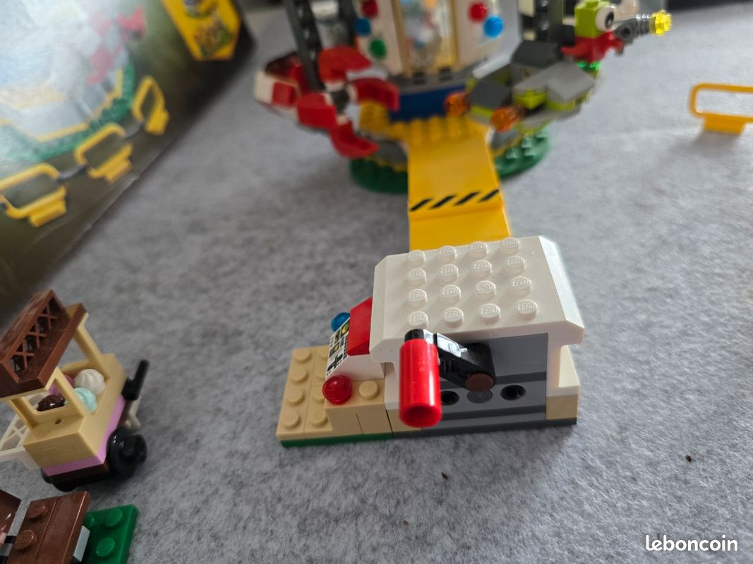 Lego 31095 (image 11)
