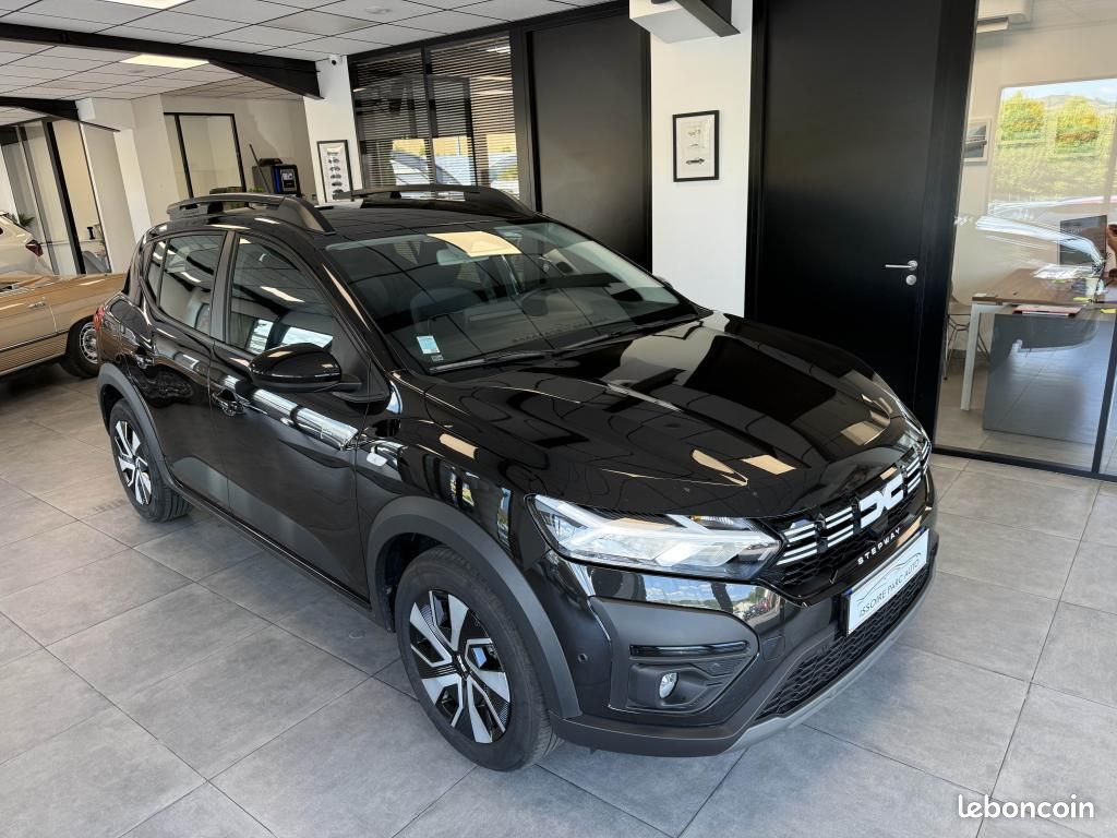 DACIA SANDERO STEPWAY 1.0 TCe 90 Expression + PACK CITY PHASE 2 (image 4)