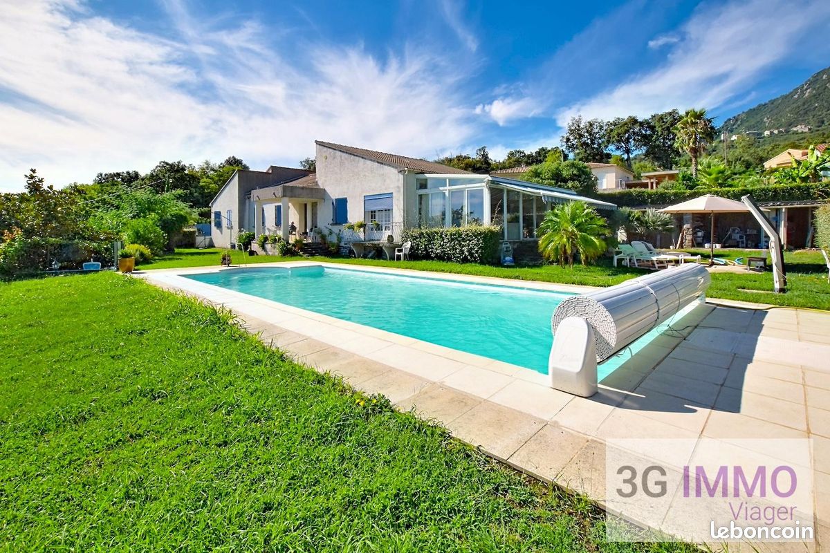 Viager | Maison de plain-pied | 6p | 4ch | 208 m² | Santa-Maria-Poggio | Expo Sud-Est | Terrasse · Jardin · Piscine (image 2)