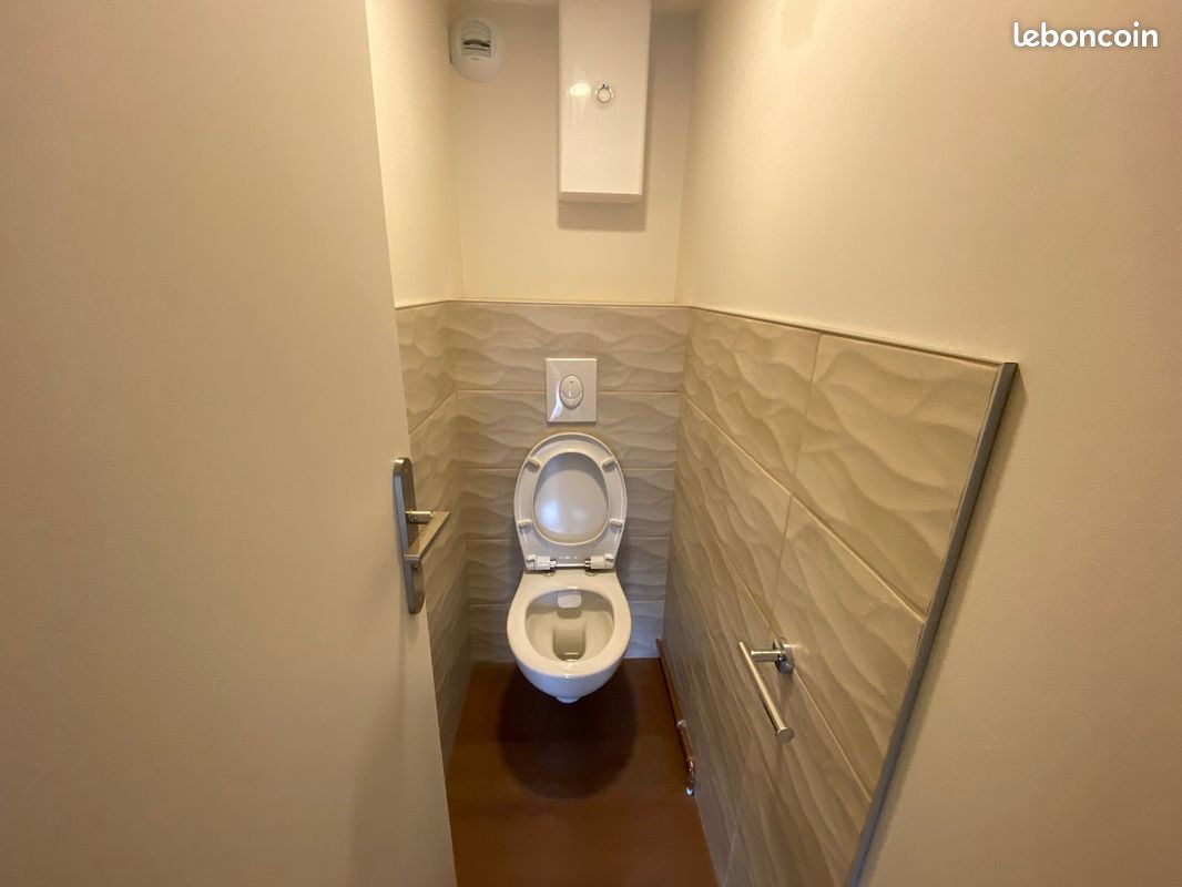 Appartement a louer lons-le-saunier - 2 pièce(s) - 39 m2 - Surfyn