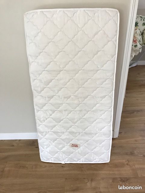 VDS matelas 140X70 (image 1)