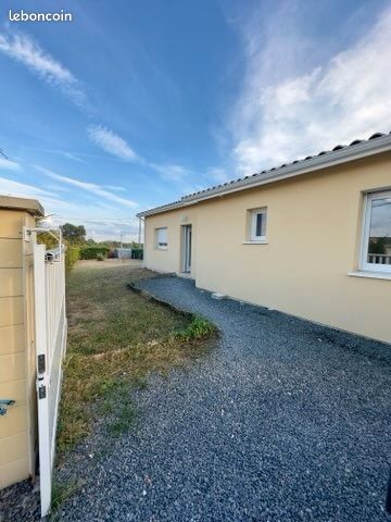 Maison 4 pièces 86 m² · à Pugnac · 86 m² · 955 €/mois
