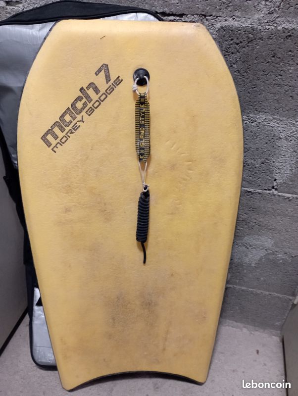 Bodyboard Morey Boogie Mach 7.7 Original + Capa + Pé de Pato - Desapega