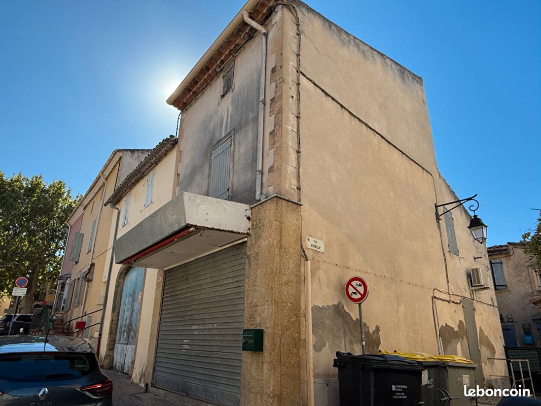 Maison 3 pièces 80 m² · à La Roque-d'Anthéron · 80 m² · 109 000 €