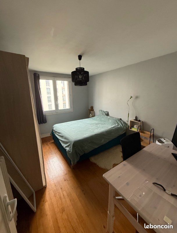 Appartement 3 pièces 76 m² · à Clermont-Ferrand · 76 m² · 905 €