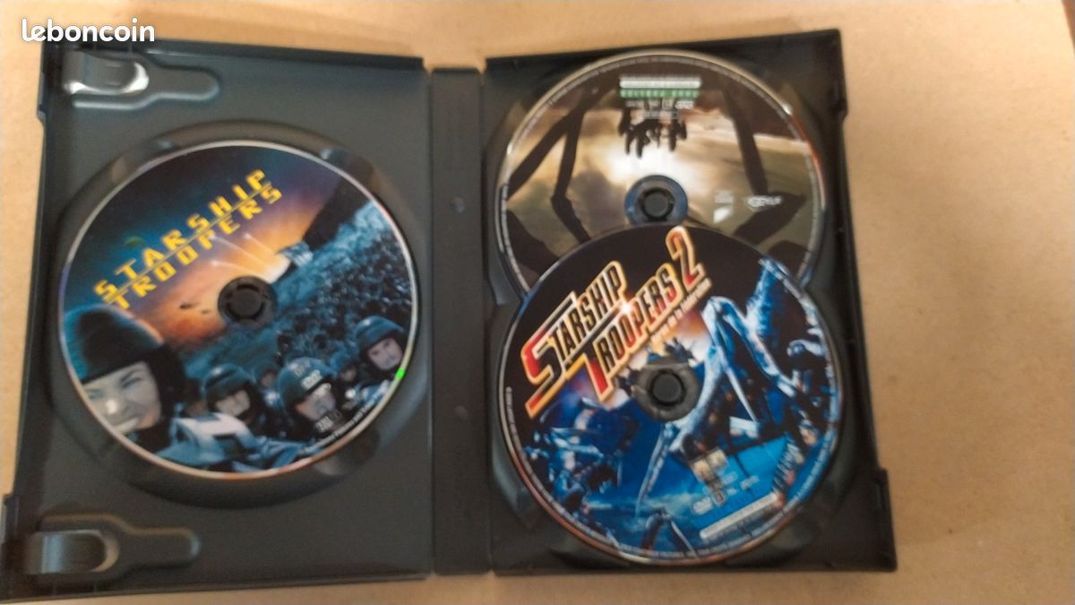 DVD Starship Troopers La trilogie (image 4)