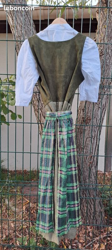 Robe autrichienne (image 2)