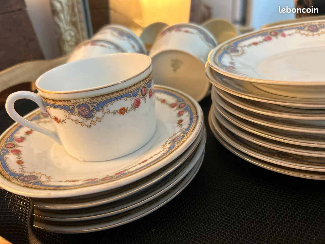 Vaisseau spatial Saut à lélastique Climatisation service à café en porcelaine de
