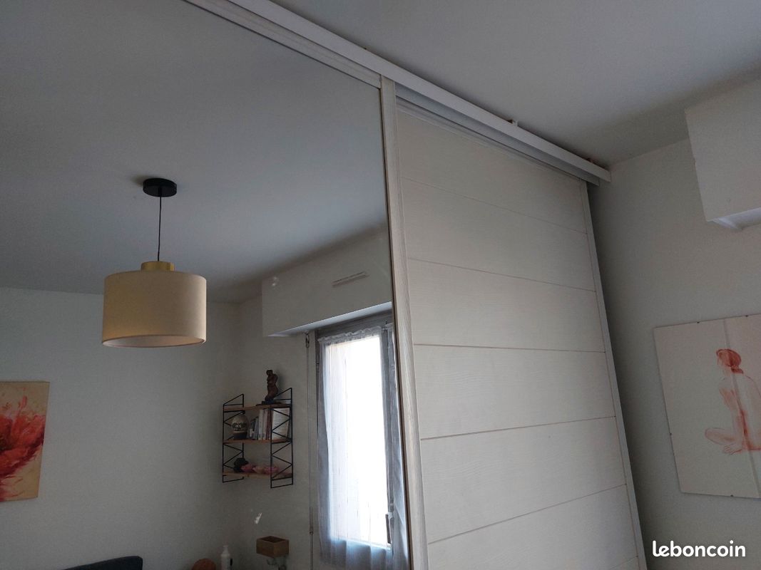 Placard 3 portes coulissantes (image 2)