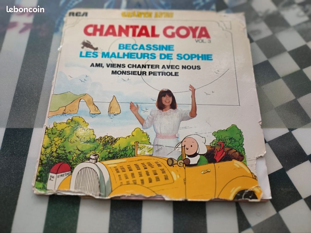 Chante avec chantal goya volume 3. Becassine / les malheurs de sophie / ami, viens chanter avec nous monsieur petrole. + disque de 45 tours (image 1)