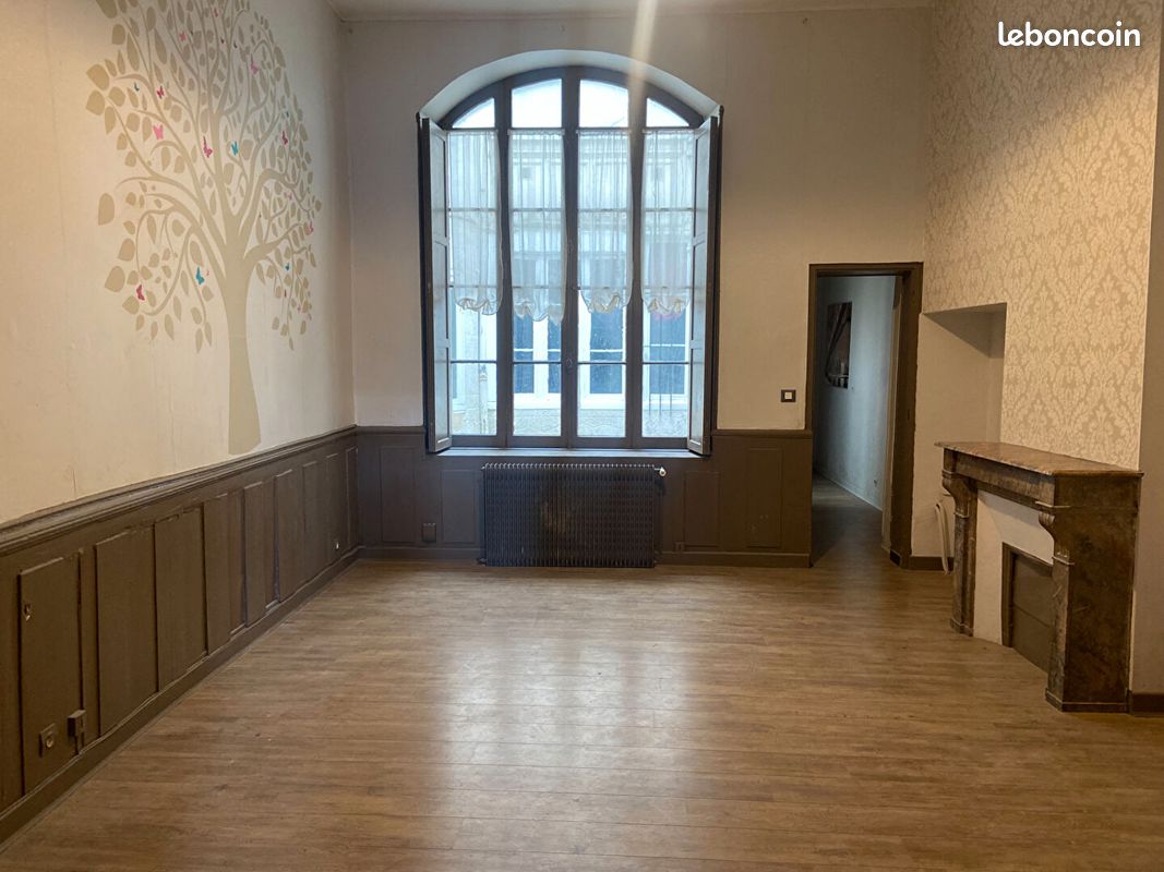 Appartement 4 pièces 81 m² - Bordeaux 33000 (image principale 0)
