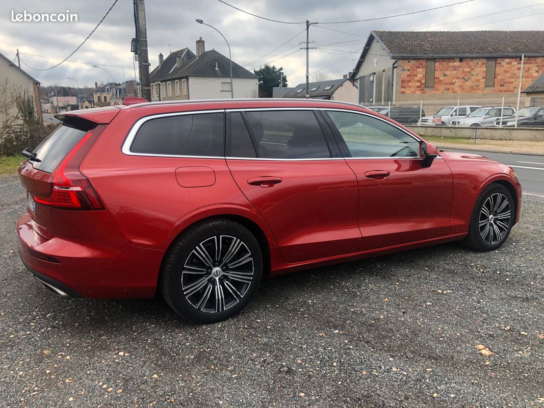 VOLVO V60 T8 Twin Engine 303 ch + 87 ch INSCRIPTION LUXE avec TVA (image 2)