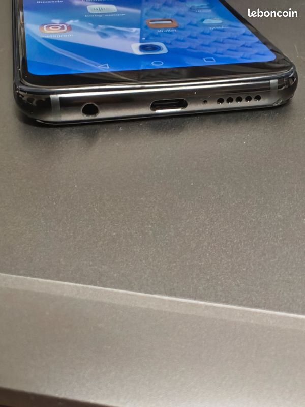 Honor 10 (image 4)