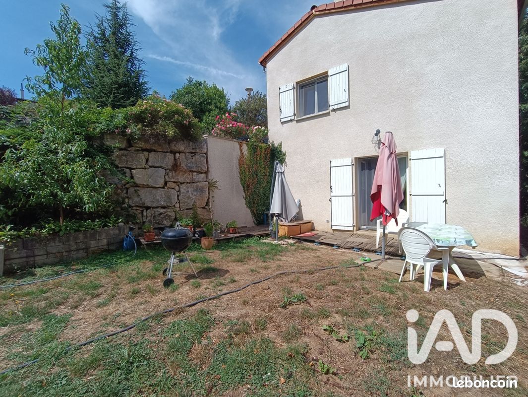 Maison 5 pièces 105 m² · à Sorbiers · 105 m² · 282 000 €