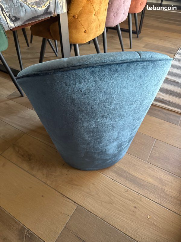 Fauteuil bleu canard (image 3)