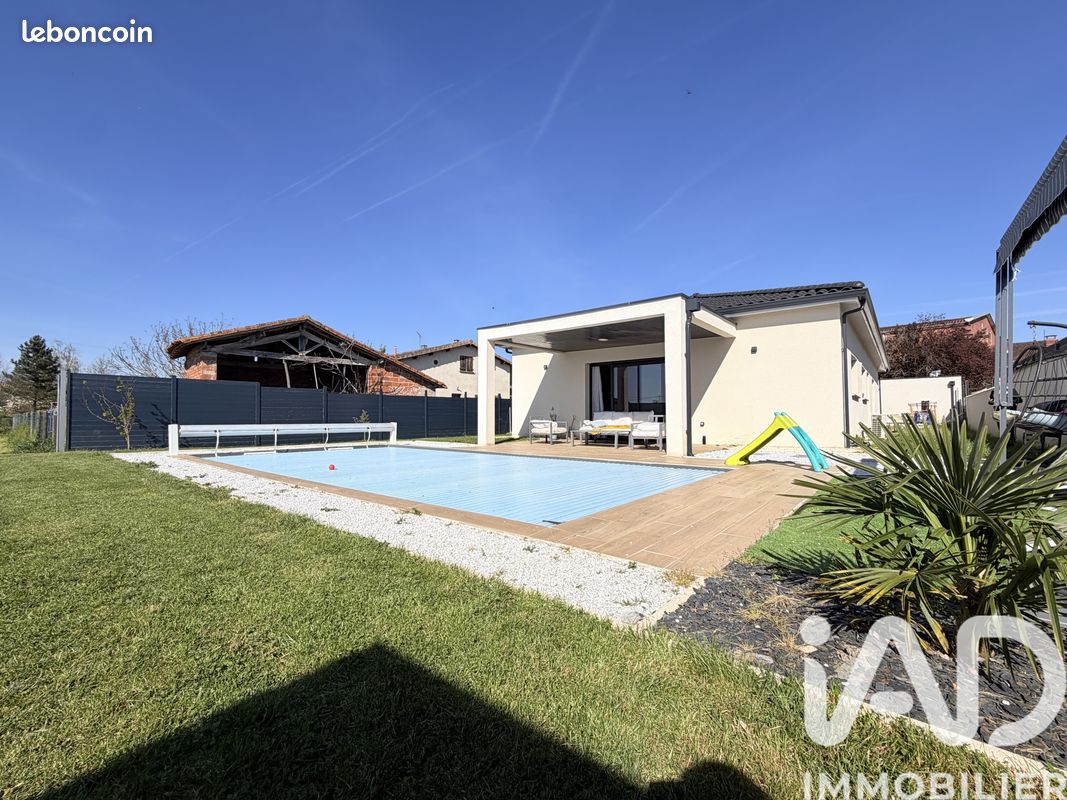 Maison 5 pièces 128 m² · à La Ville-Dieu-du-Temple · 128 m² · 329 000 €