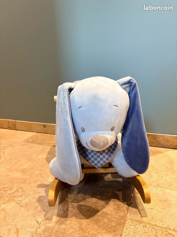 Lapin à bascule (image 1)
