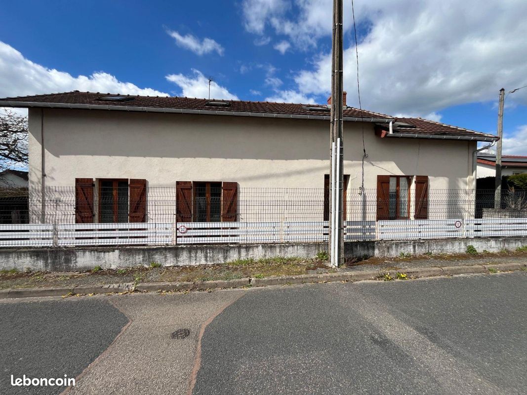 Maison 6 pièces 108 m² · à Saint-Vallier · 108 m² · 95 100 €