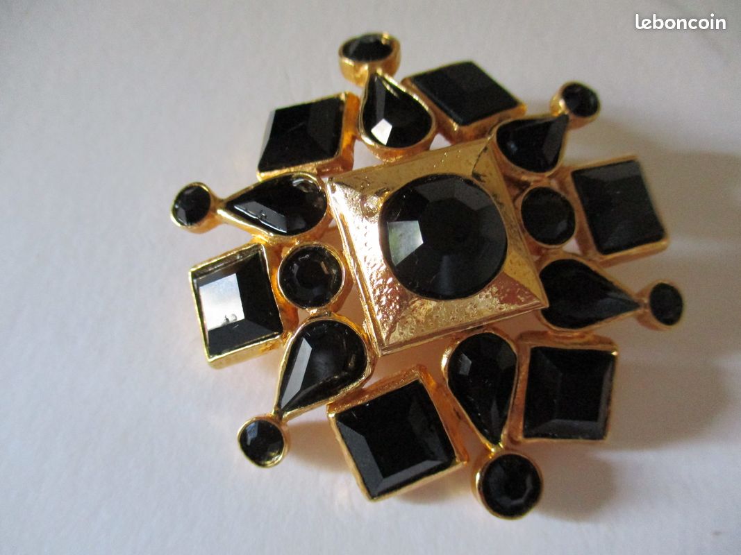 Broche vintage cabochons en pâte de verre : signé (image 14)