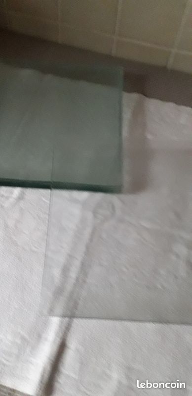 Assiettes en verre transparent (image 2)