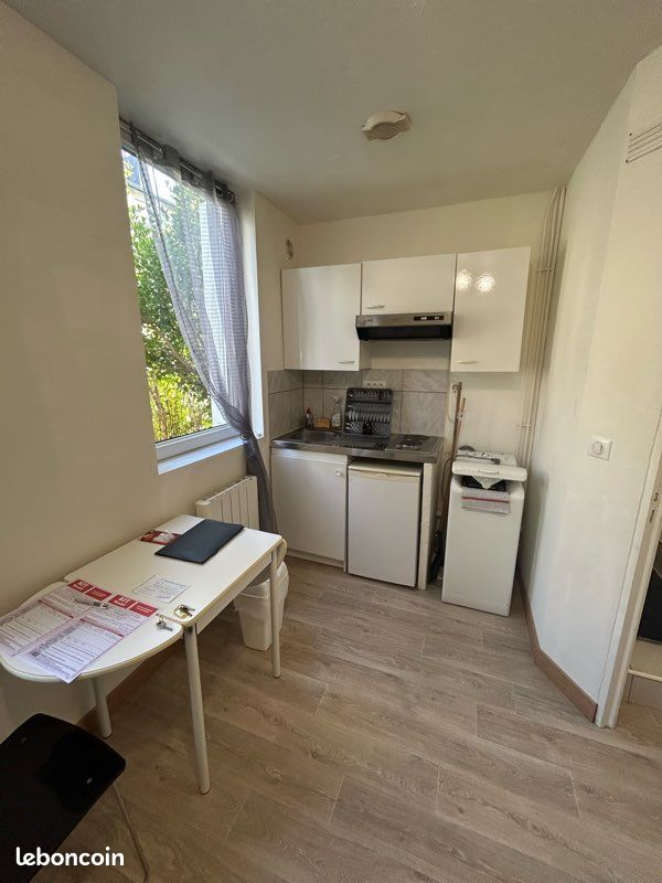 Appartement 1 pièce 21 m² · à Lillebonne · 21 m² · 360 €