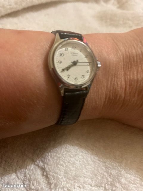 ancien bracelet de montre YEMA PARIS VERT - Cuir véritable 14