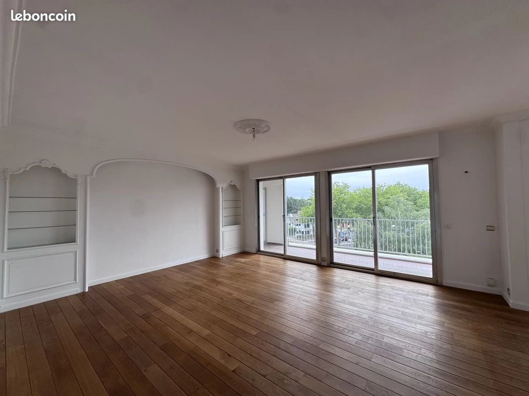 Appartement 3 pièces 101 m² · à Marcq-en-Baroeul · 101 m² · 1 250 €