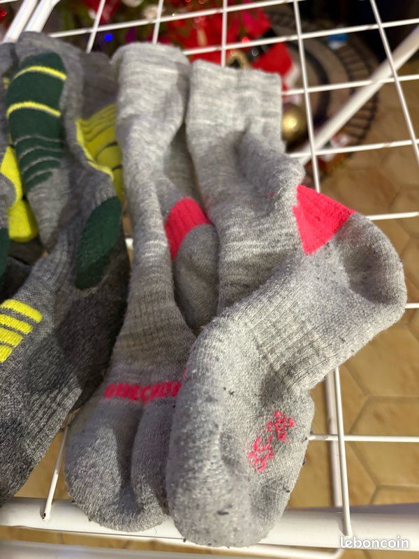 Lot chaussettes de ski 35 36 (image 2)
