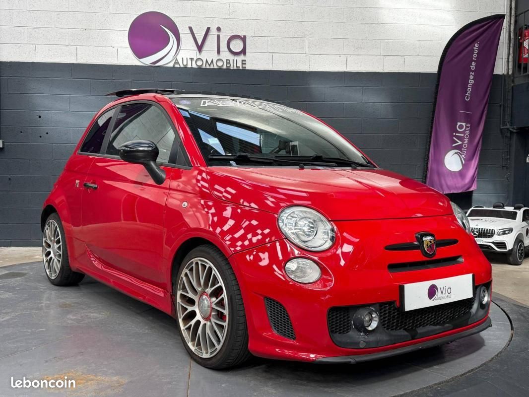 Abarth 500 1.4 T-Jet 135 ch (image 2)
